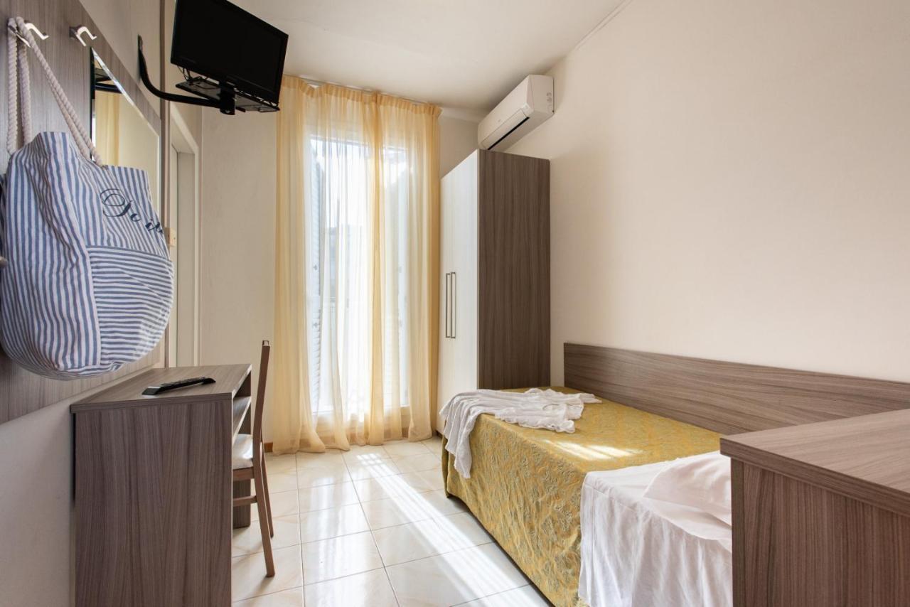 Hotel Consul - Family Hotel Riccione Exterior photo
