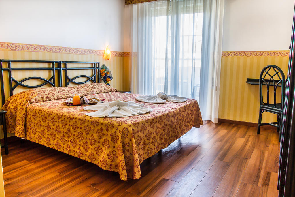 Hotel Consul - Family Hotel Riccione Room photo