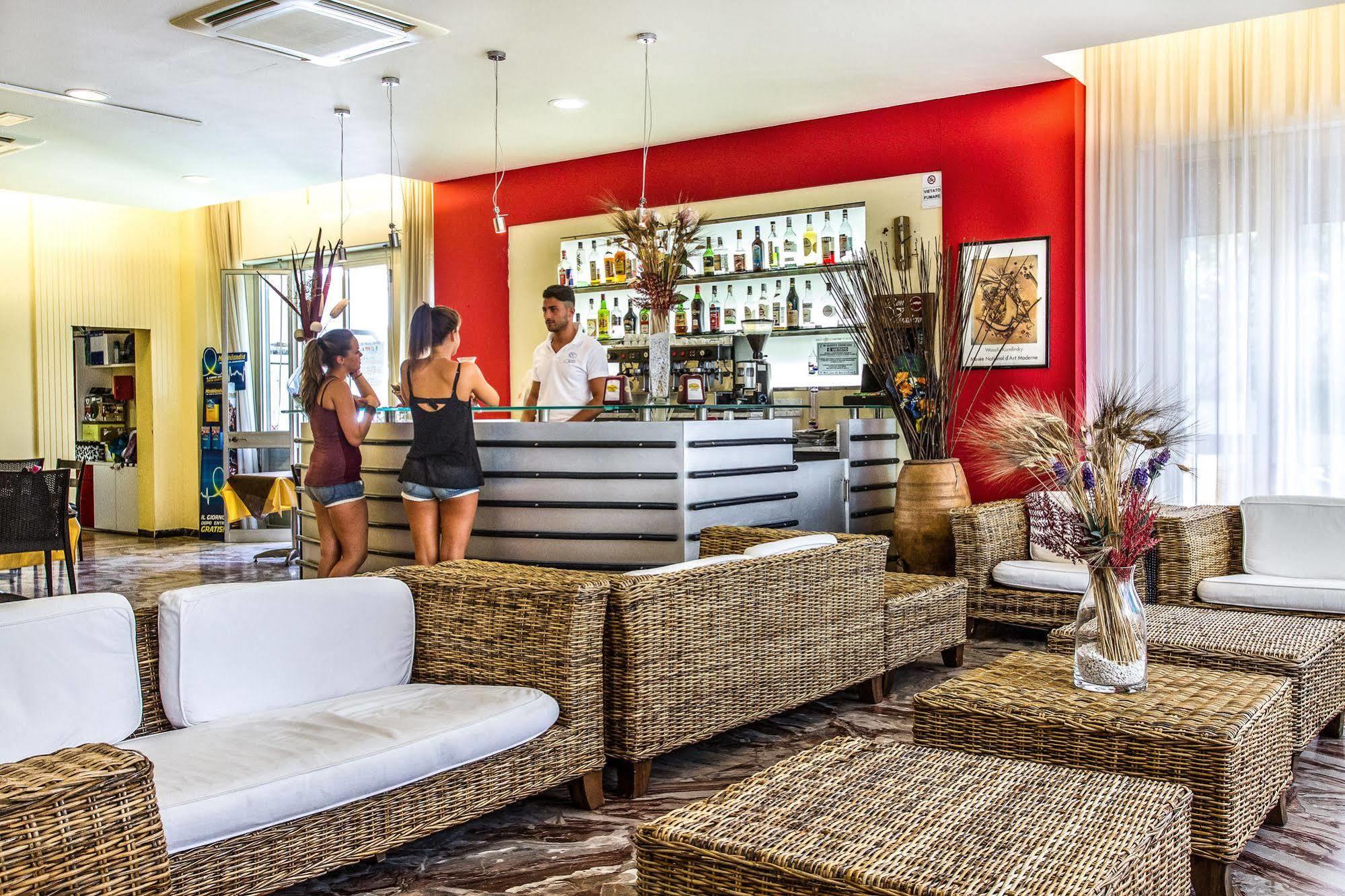 Hotel Consul - Family Hotel Riccione Exterior photo